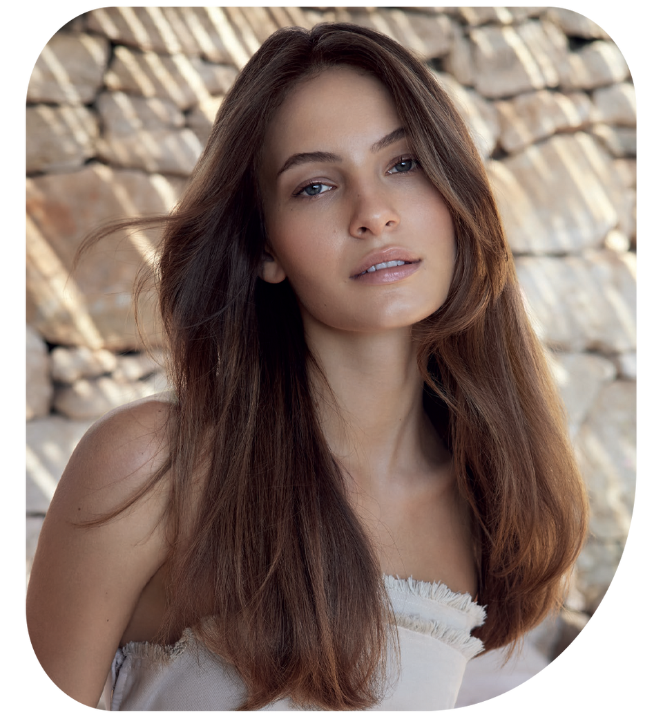 women with frizz control